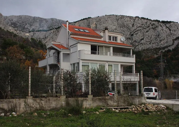 Apartman With A Swimming Pool Zakucac, - 5954