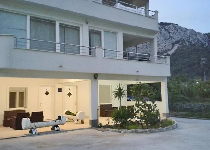 Apartman With A Swimming Pool Zakucac, - 5954 Omiš